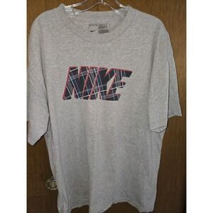 The Nike Tee Shirt Mens XLarge Gray Short Sleeve Crew Logo Spelled Out